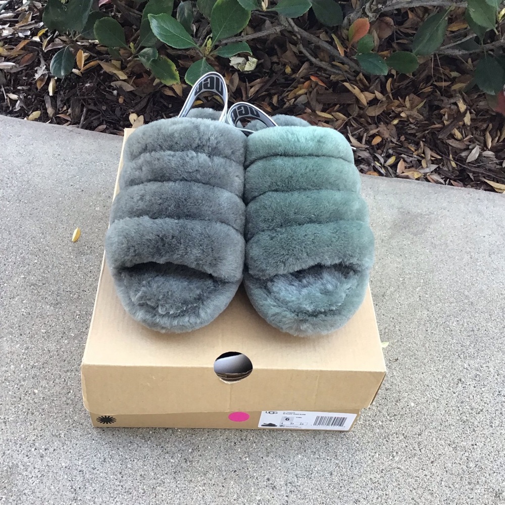 Ugg Fluff yeah slide charcoal